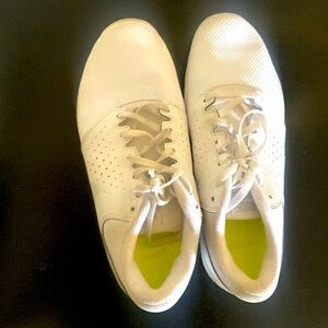 Nike Cheer Sideline shoes